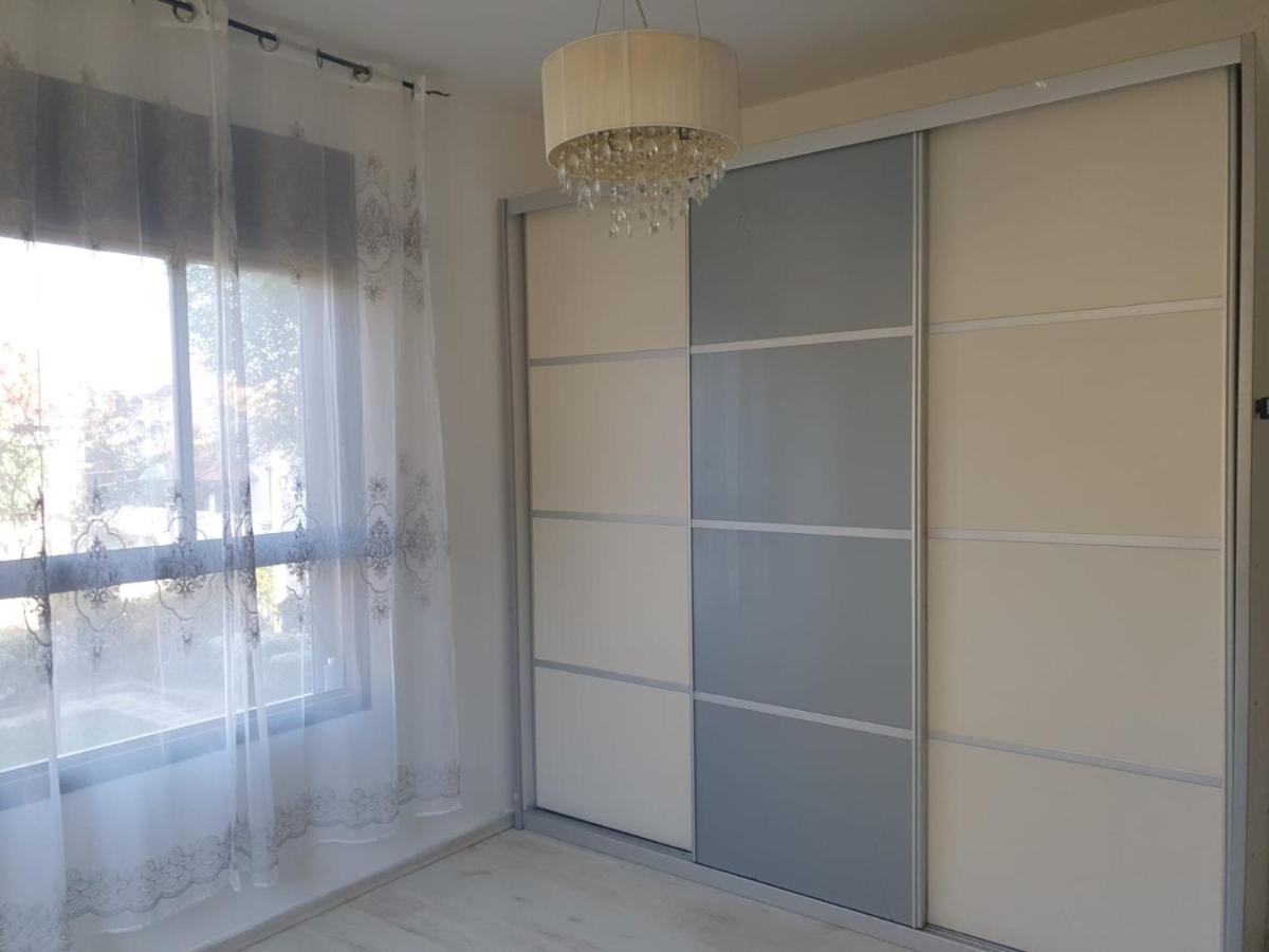 Turdeluxe Company Large 4 Bedroom Apartement In Central Rechovot Dış mekan fotoğraf